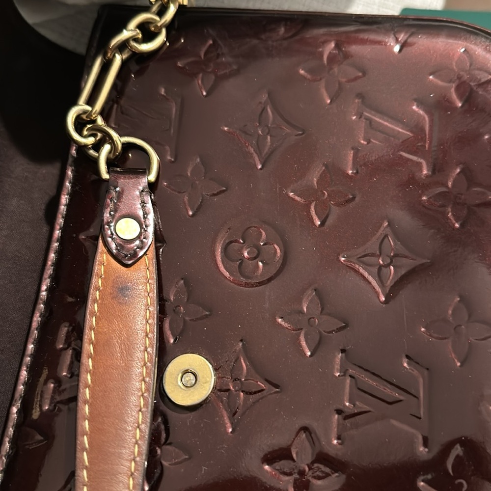 Louis Vuitton Amarante Rodeo Drive Monogram Vernis Leather Shoulder Bag - Picture 13 of 16